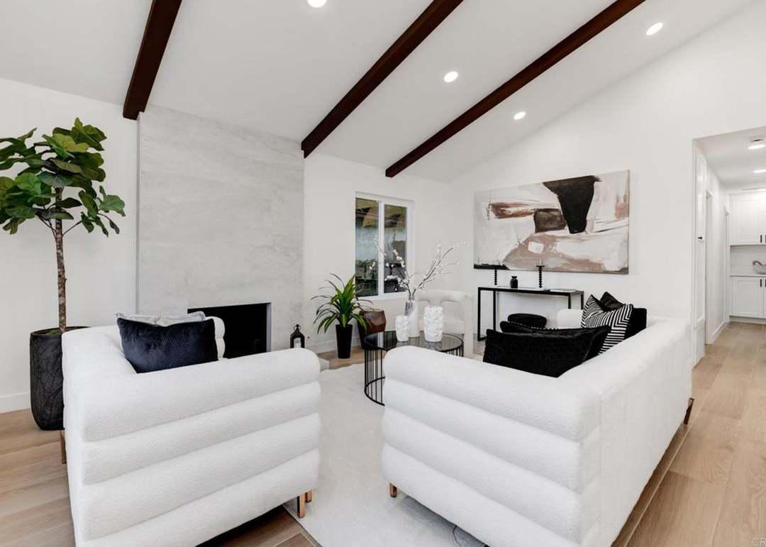 Professional home staging and interior design