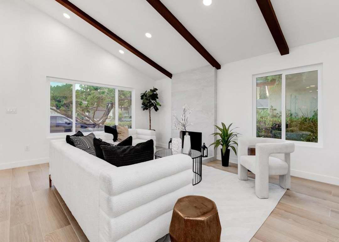 Professional home staging and interior design