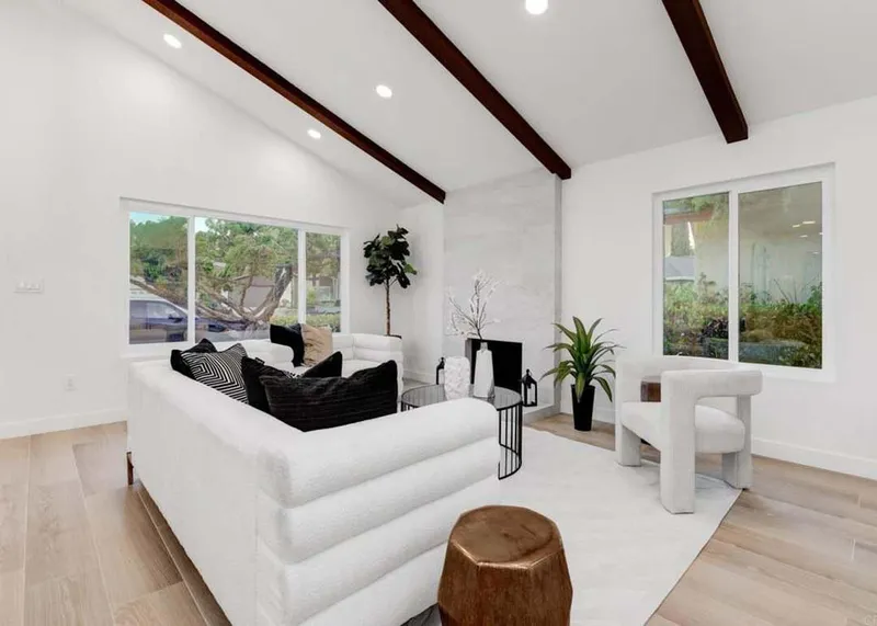 Vacant Home Staging example